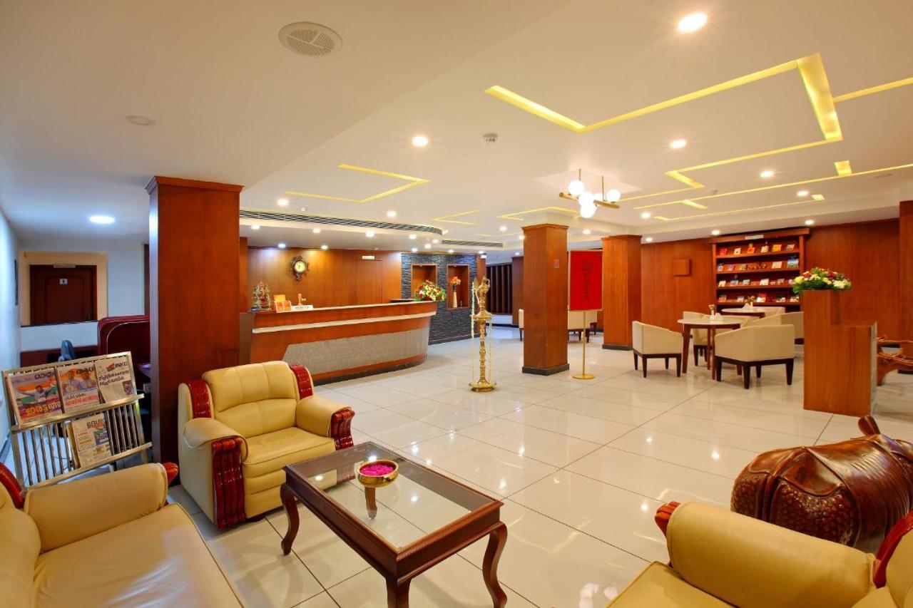 Sreevalsam Residency Kulanada Hotel Tāmarakulam Buitenkant foto