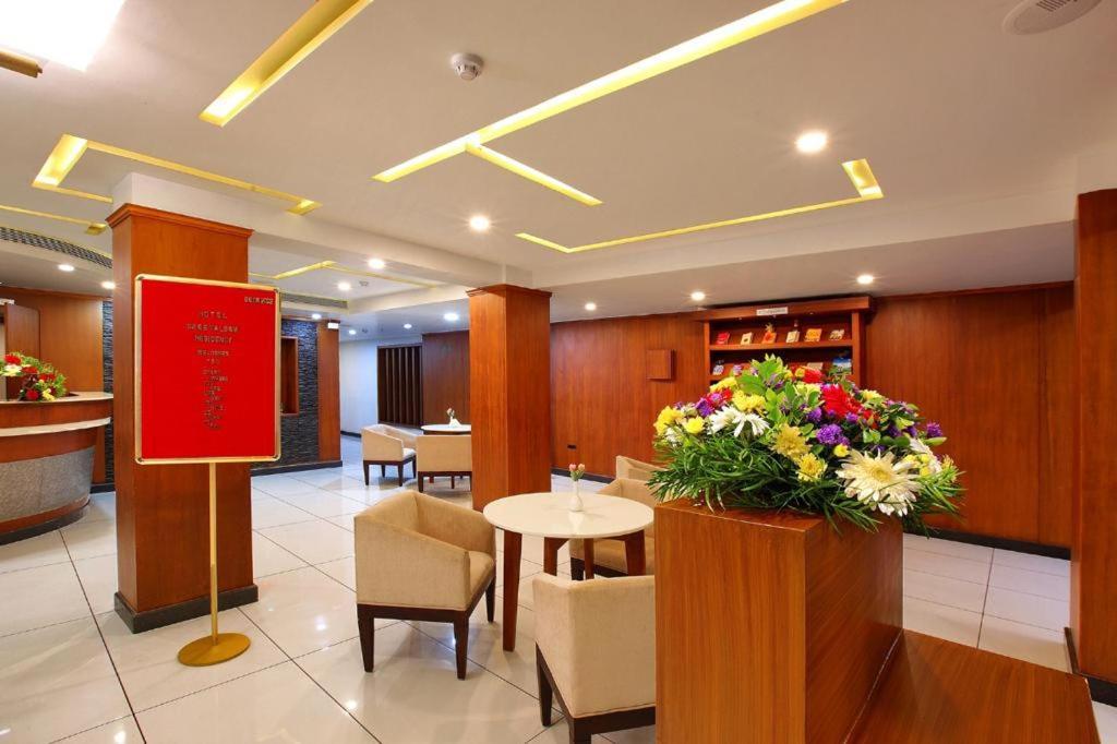 Sreevalsam Residency Kulanada Hotel Tāmarakulam Buitenkant foto